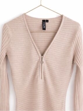COLORI Ribbed Half-Zip Knit Top – Beige, Size S